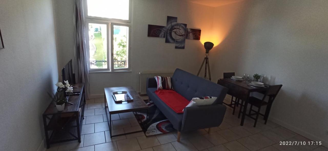 Le Montchalusset Daire Châtel-Guyon Dış mekan fotoğraf